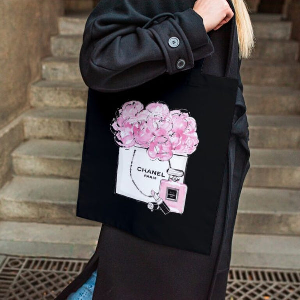 CHANEL – TOTE BAG 15×16 inches
