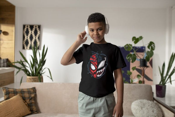SPIDERMAN VS VENOM IMAGE Kids T-SHIRT